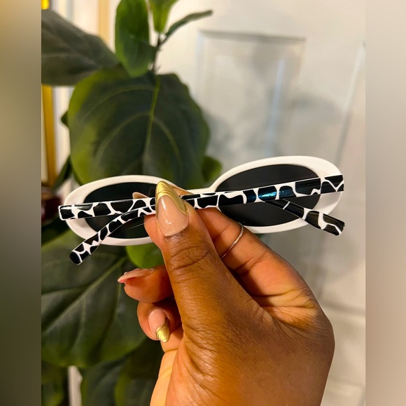 1pc Fashionable Cow Printed Oval Frame Y2K Unisex Oversized Fashion Glasses - Picture 4 of 7